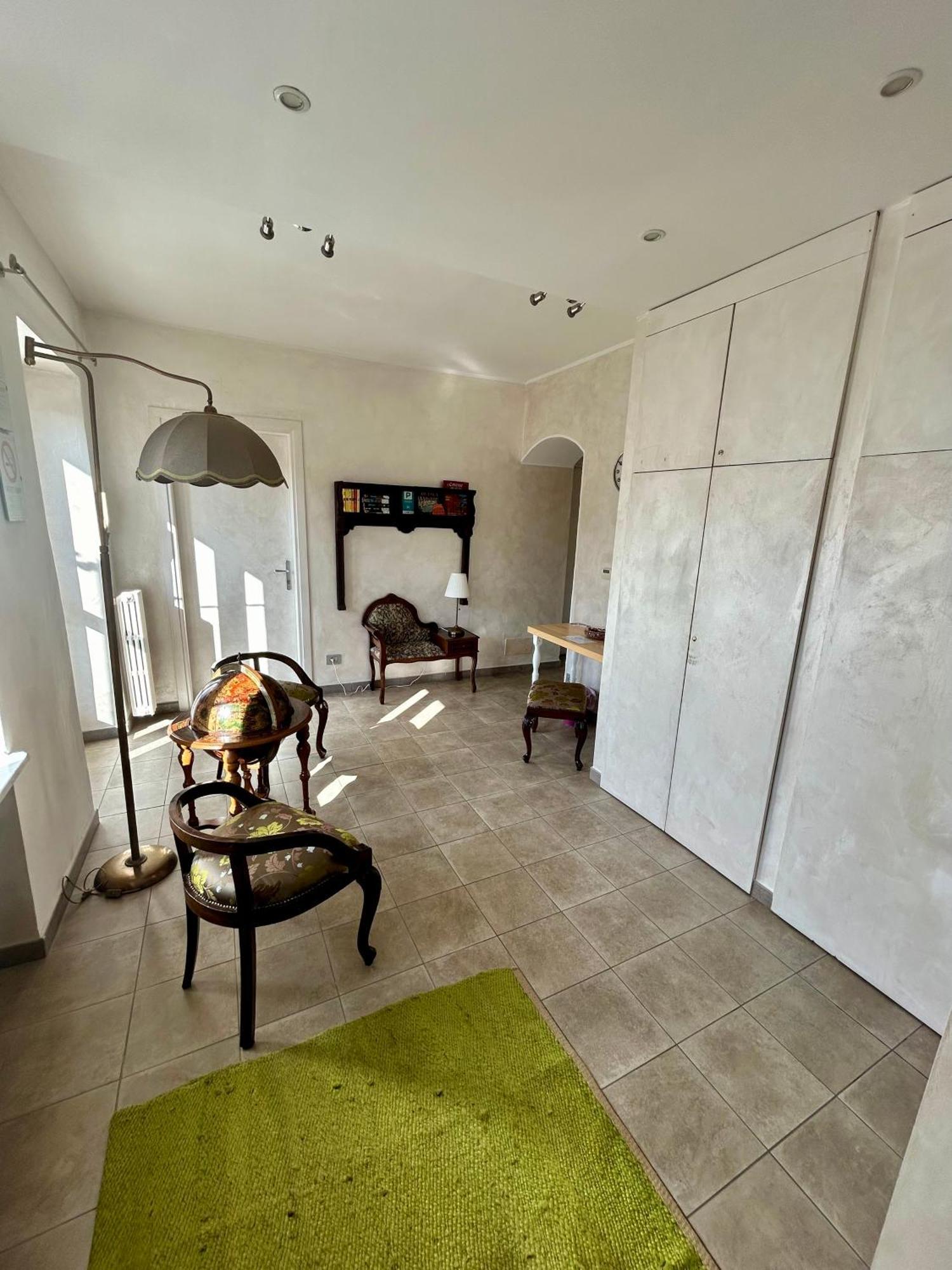 La Finestra Sulla Reggia Bed & Breakfast Venaria Reale Bagian luar foto